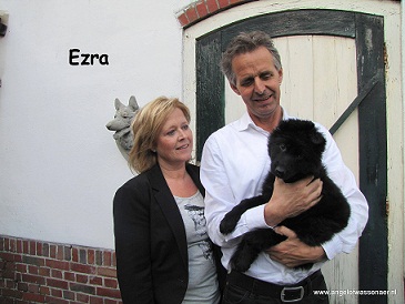 Ezra vertrekt met Marie-Louise en Jack naar Schijf (of eerst naar Zundert)
